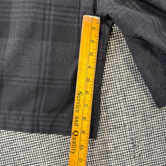 Chaps Men's Shorts Size 34 Gray Golf Casual‎ Pockets - Picture 3 of 7